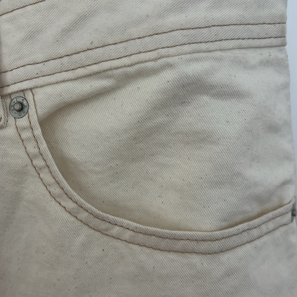 Levi’s off white jumper size medium NWT - Picture 11 of 12